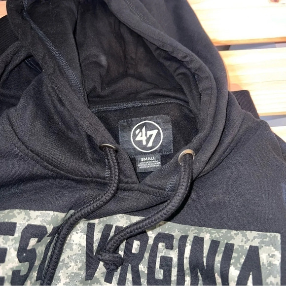 NWT West Virginia Mountaineers OHT Sweatshirt Size Small - Picture 4 of 5